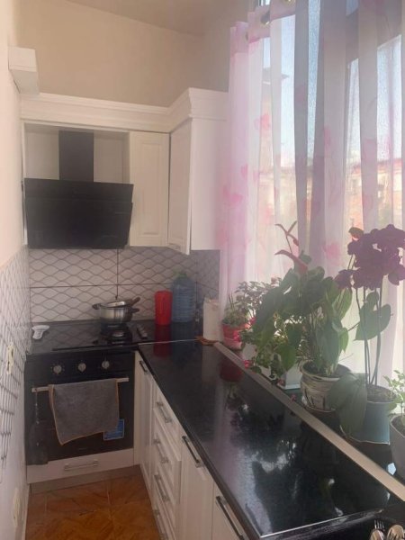 Tirane, shitet apartament 2+1+BLK Kati 4, 72 m² 140.000 Euro (perballe SanRemo Bar)