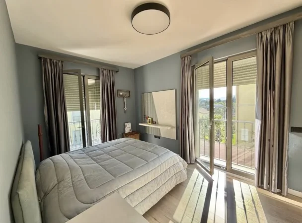 Tirane, shitet apartament , 130 m² 460.000 € 