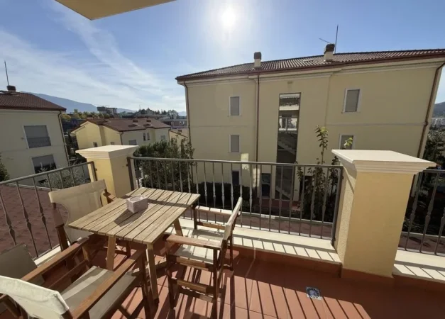 Tirane, shitet apartament , 130 m² 460.000 € 