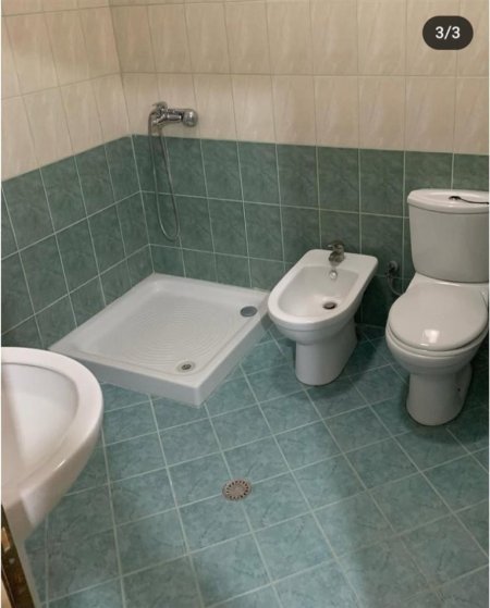 Tirane, jepet me qera apartament 1+1 Kati 2, 55 m² 350 € (Vila L ,Astir)