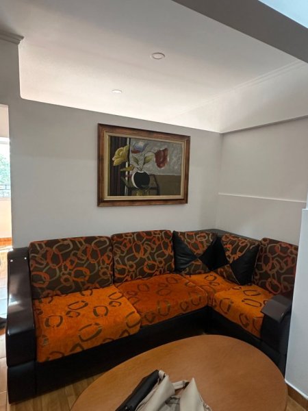 Tirane, shitet garsonier 1+1 Kati 2, 49 m² 69.000 € (Dritan Hoxha)