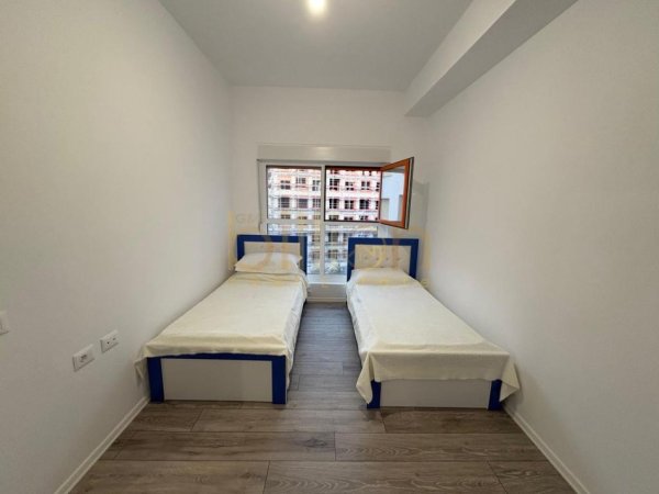jepet me qera 2+1. 550 euro/muaj