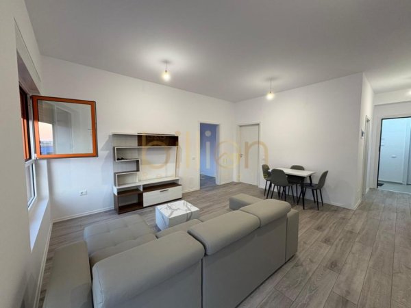jepet me qera 2+1. 550 euro/muaj
