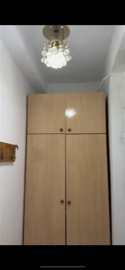 Tirane, jepet me qera garsonier Kati 5, 45 m² 350 € (Bar Oslo Brryli)