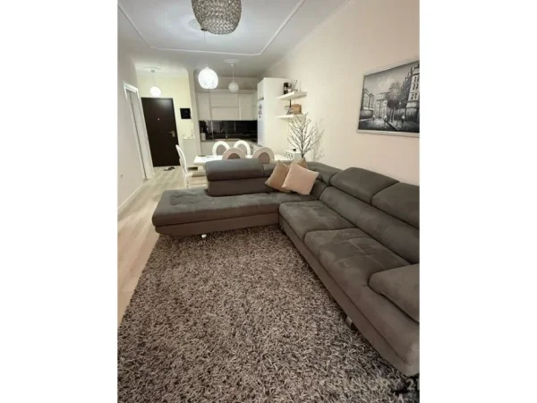 Vlore, shitet apartament 2+1 Kati 7, 76 m² 210.000 € (Lungomare , Vlore)