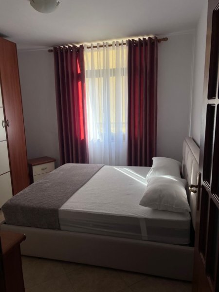 Tirane, jepet me qera apartament 2+1 Kati 8, 80 m² 750 € (Le Bon, Mine Peza)