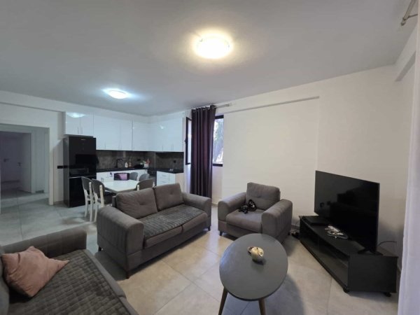 Tirane, shes apartament 2+1 Kati 2, 115 m² 153.000 € (shkoze)