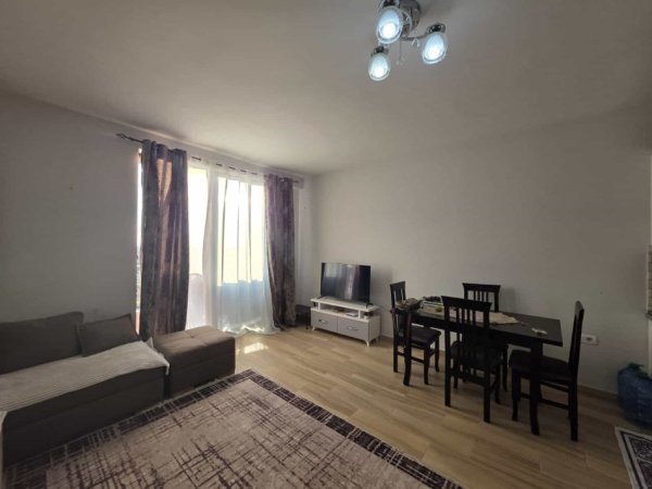 Tirane, shes apartament 1+1+Ballkon Kati 4, 76 m² 104.000 € (shkoze)