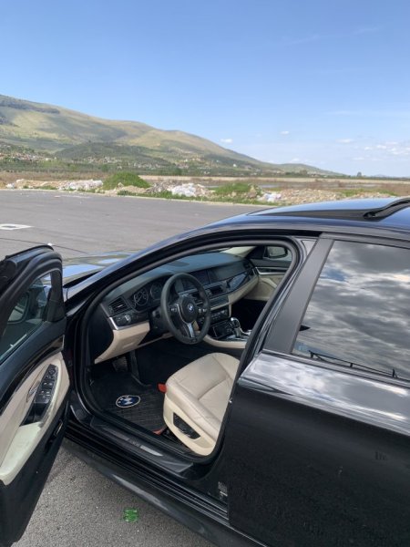 Tirane, shitet makine Bmw seria 5 f10 look m5 Benzin+Gaz, e zeze automatik Kondicioner 24.000 km 10.000 €