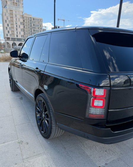Tirane, shitet makine Range Rover Vogue Benzin, e zeze automatik Kondicioner 214.000 km 21.000 €