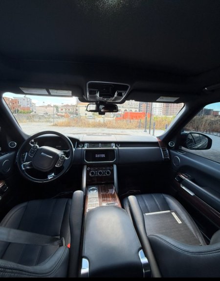 Tirane, shitet makine Range Rover Vogue Benzin, e zeze automatik Kondicioner 214.000 km 21.000 €