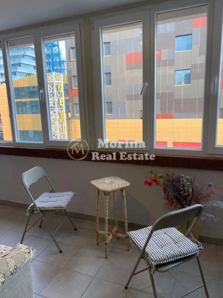 Tirane, jepet me qera apartament 1+1+Aneks Kati 6, 70 m² 600 € (Qender- 15 katëshi)