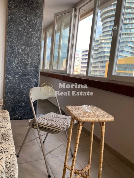Tirane, jepet me qera apartament 1+1+Aneks Kati 6, 70 m² 600 € (Qender- 15 katëshi)