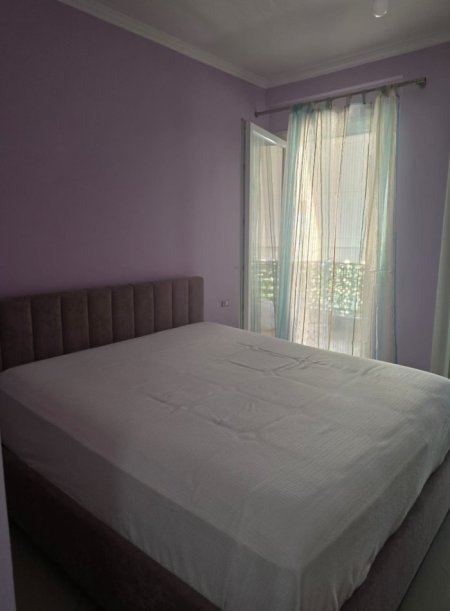 Tirane, ndarje qeraje me vajze apartament 2+1 Kati 5, 20.000 € (Stavri Themeli)