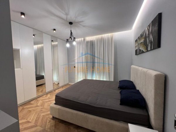 Tirane, jepet me qera apartament 2+1+Ballkon Kati 3, 97 m² 1.500 € 