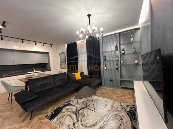 Tirane, jepet me qera apartament 2+1+Ballkon Kati 3, 97 m² 1.500 € 