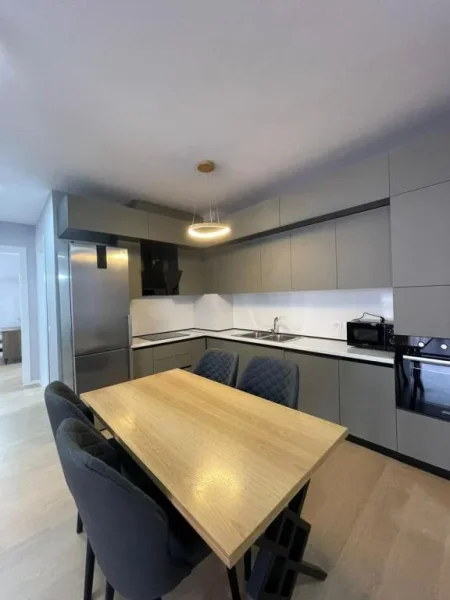 Tirane, shitet apartament 2+1+Aneks+Ballkon Kati 6, 119 m² 375.000 € (Kompleksi Delijorgji)
