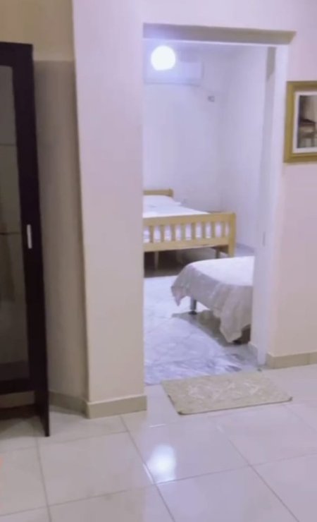 Tirane, jepet me qera apartament 2+1 Kati 3, 125 m² 610 € (rruga mine peza)