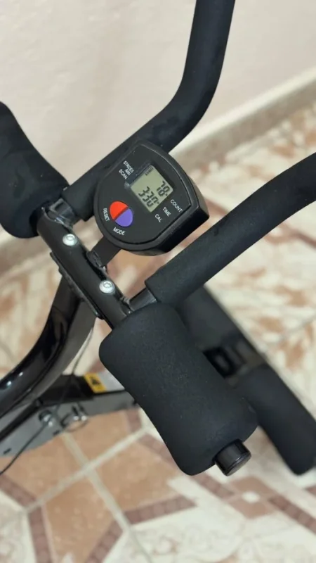 Tirane, shes Pajisje sportive 1.200 €