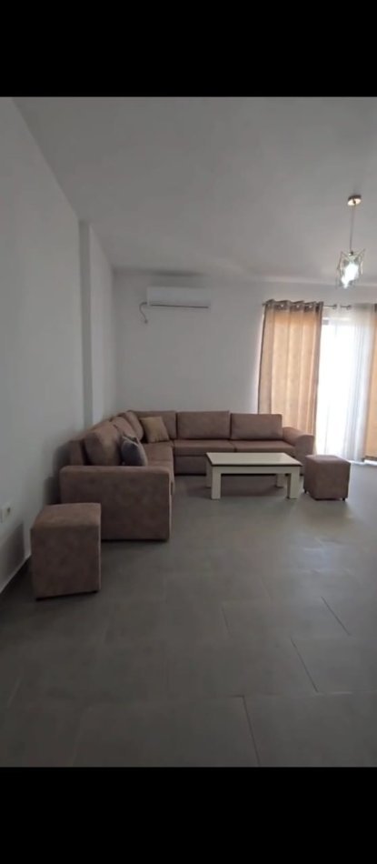 Tirane, shitet apartament 2+1+Ballkon Kati 5, 110 m² 105.000 € (Pranë Karburant Bujarit,Kamëz)
