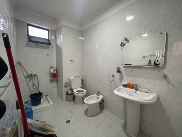 Tirane, shitet apartament 2+1 Kati 6, 98 m² 135.000 €