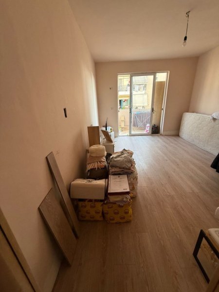 Tirane, shes apartament 1+1 Kati 6, 31 m² 37.000 € 