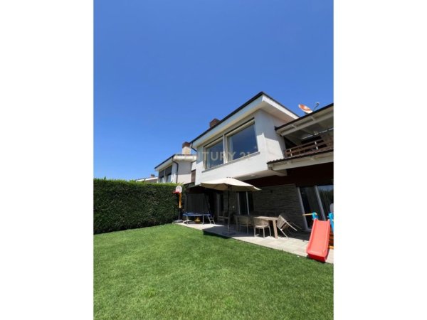 Tirane, jepet me qera Vile 4+1 Kati 2, 506 m² 3.750 € (TEG)