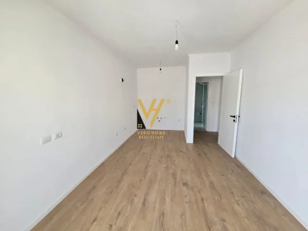 Tirane, shitet apartament 2+1+Ballkon Kati 5, 55 m² 128.000 € (DON BOSKO)