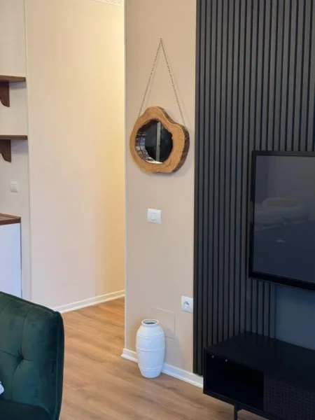 Tirane, jap me qera apartament 2+1 Kati 3, 109 m² 750 € (porcelan)