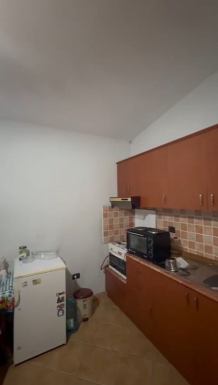 JEPET HYRJE ME QIRA 1+1 NE QYTET STUDENT, Kati 3, 60 m² 340 € ( JEPET HYRJE ME QIRA 1+1 NE QYTET STUDENT)