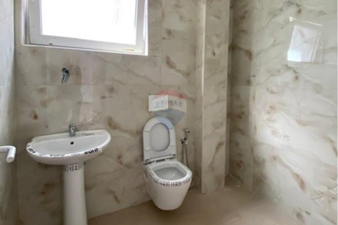 Tirane, shitet apartament 2+1 Kati 1, 91 m² 130.000 € (RRuga e Dajtit, ID: 530581008-9)