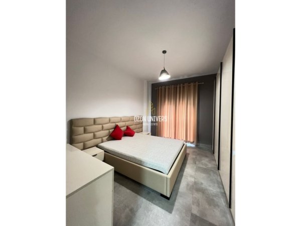 Tirane, jepet me qera apartament 1+1+Ballkon Kati 3, 71 m² 450 € (Green City Residence, Astir)