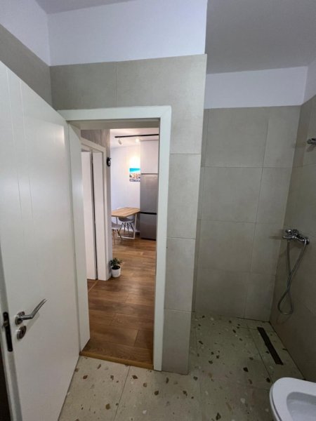 Tirane, shitet apartament 1+1+Aneks+Ballkon Kati 3, 61 m² 109.000 € (Astir)