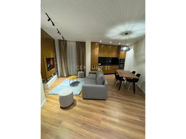 Tirane, shitet apartament 2+1 Kati 6, 72 m² 260.000 € (Kopshti Botanik)