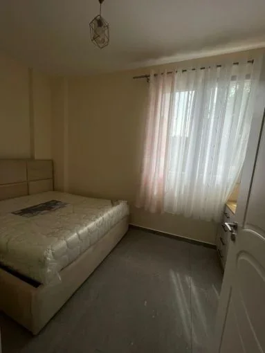 Tirane, jepet me qera apartament 1+1 Kati 1, 50 m² 400 € 
