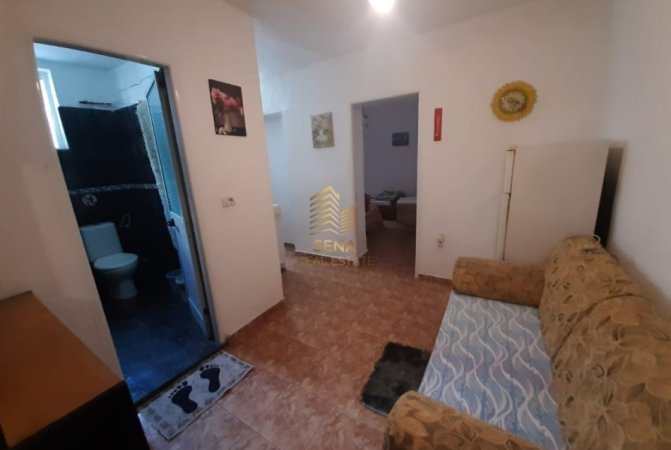 Tirane, jepet me qera apartament 1+1 Kati 1, 60 m² 400 € (Rruga Kongresi i Manastirit)