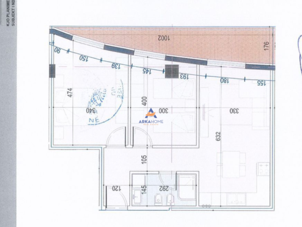 Tirane, jepet me qera ambjent biznesi Kati 2, 540 m² 5.000 € (Golden Tower)