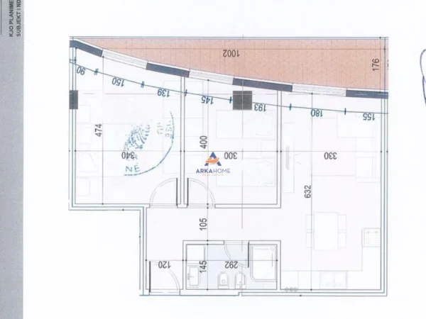 Tirane, jepet me qera ambjent biznesi Kati 2, 540 m² 5.000 € (Golden Tower)