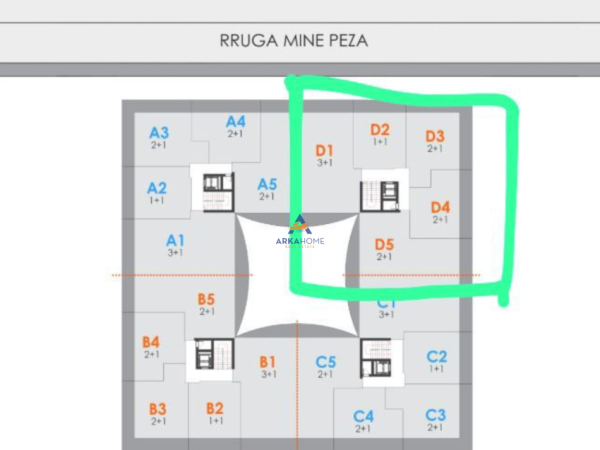 Tirane, jepet me qera ambjent biznesi Kati 2, 540 m² 5.000 € (Golden Tower)