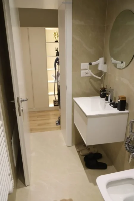 Tirane, shitet garsonier 1+1+Aneks+Ballkon Kati 1, 60 m² 260.000 € (21 Dhjetori)