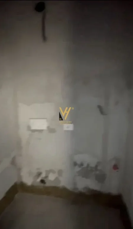 Tirane, jepet me qera apartament 1+1+Ballkon Kati 9, 60 m² 500 € (ASTIR)