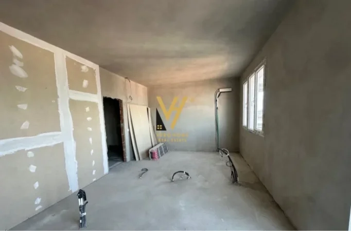 Tirane, jepet me qera apartament 1+1+Ballkon Kati 9, 60 m² 500 € (ASTIR)