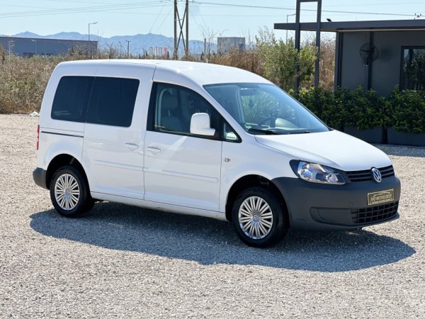 Durres, shitet makine VOLKSWAGEN CADDY 1.6 Nafte, e bardhë manuale Klima 185000 km