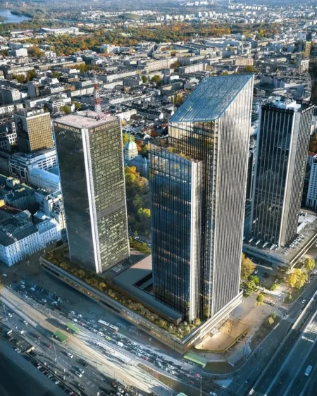 Tirane, shitet apartament 2+1 , 170 m² (Platinium Tower)