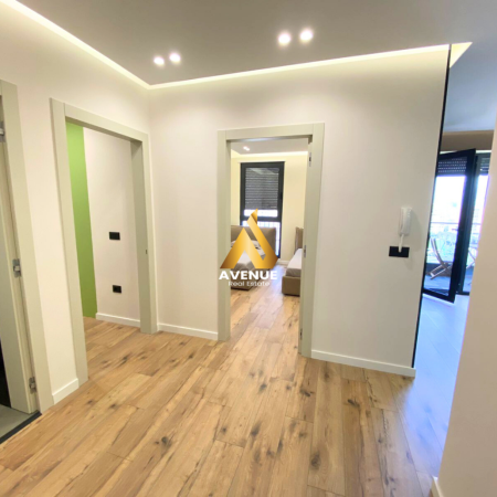 Tirane, jepet me qera apartament 2+1+Ballkon Kati 9, 110 m² 14.000 € (liman kaba)