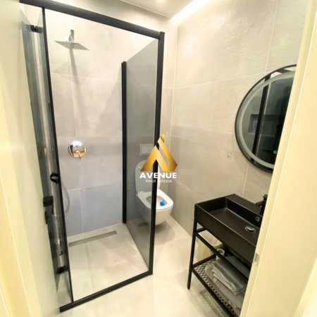 Tirane, jepet me qera apartament 2+1+Ballkon Kati 9, 110 m² 14.000 € (liman kaba)
