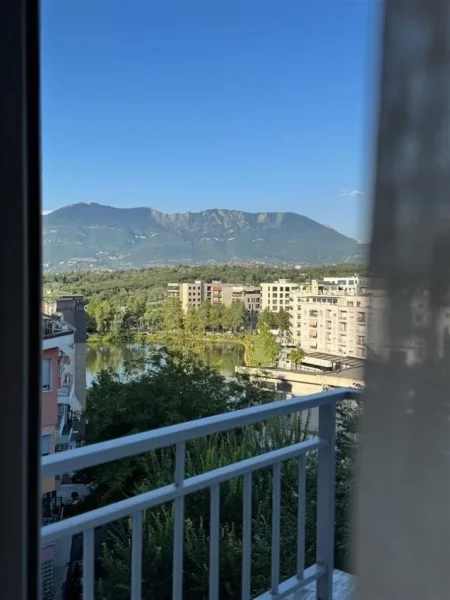 Tirane, jepet me qera apartament 1+1+Ballkon Kati 6, 76 m² 600 € (LIQENI I THATE RADISONI)