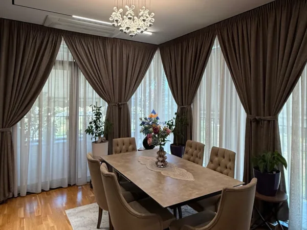 Tirane, shitet apartament 2+1+Ballkon Kati 5, 140 m² 650.000 € (Rruga e Kosovareve ,Gener 2 Prane Lake View)