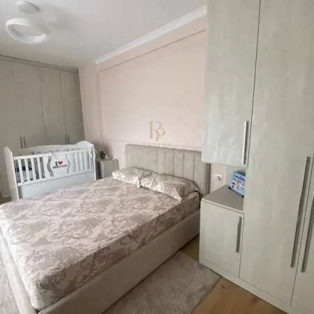 Tirane, shitet apartament 2+1+Ballkon Kati 2, 101 m² 175.100 € (Astir)