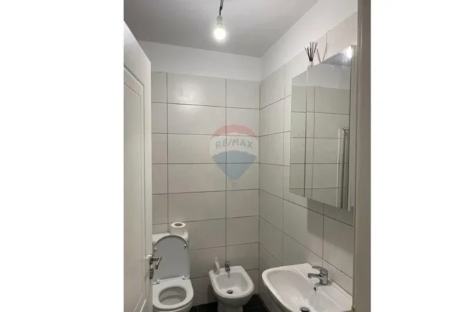 Tirane, shitet apartament 2+1+Ballkon Kati 8, 97 m² 155.000 € (Loni Ligori)